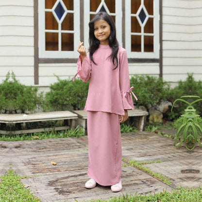 Kurung Aleya Kids baju kurung budak como crepe warna Seri – Masyarabia